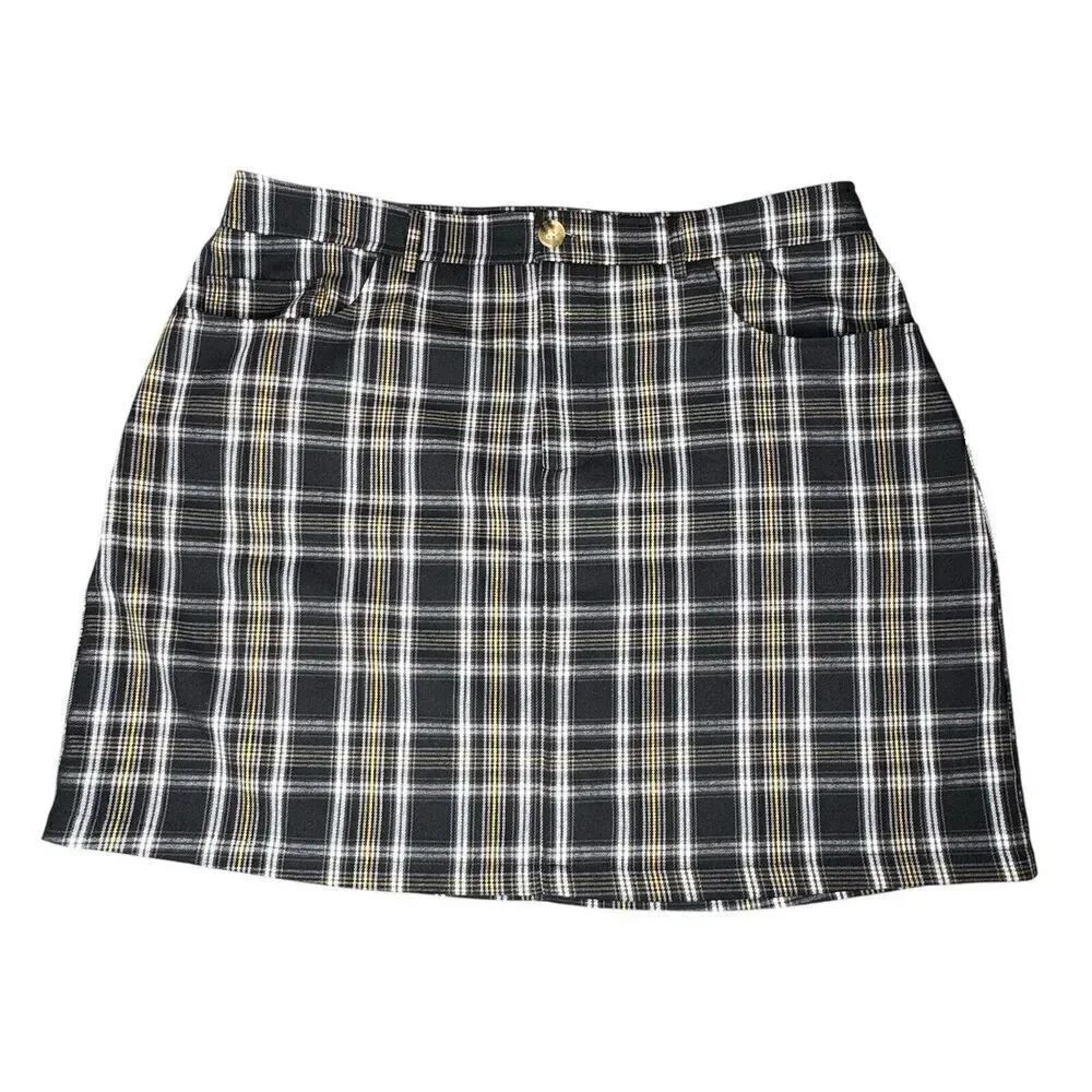 FOREVER 21+ Sz 1X Front Pockets Black Plaid A-Line Mini Skirt Women's
